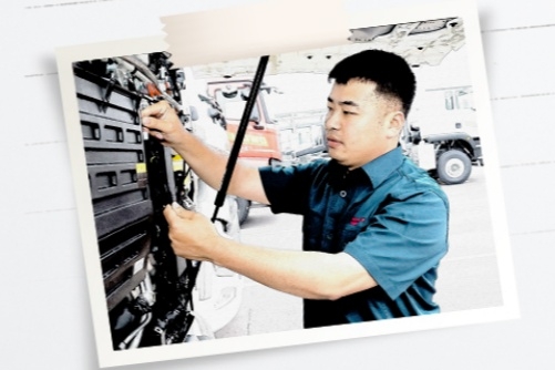 我從一線來(lái)丨在堅(jiān)守中與智能工廠共成長(zhǎng)